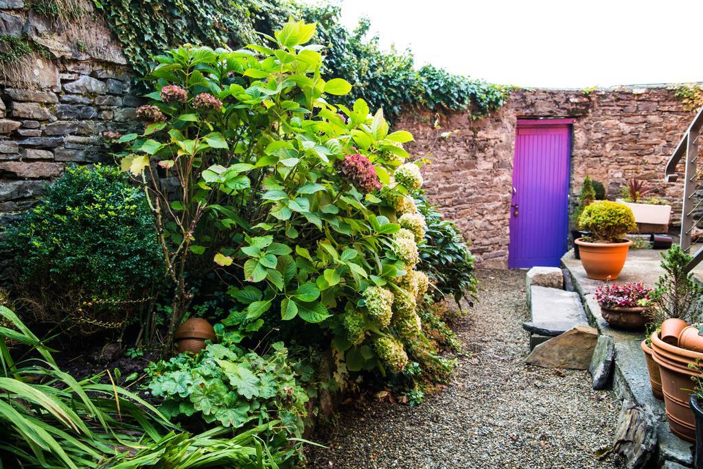 إينيستيمون Byrnes Wine Dine Stay المظهر الخارجي الصورة